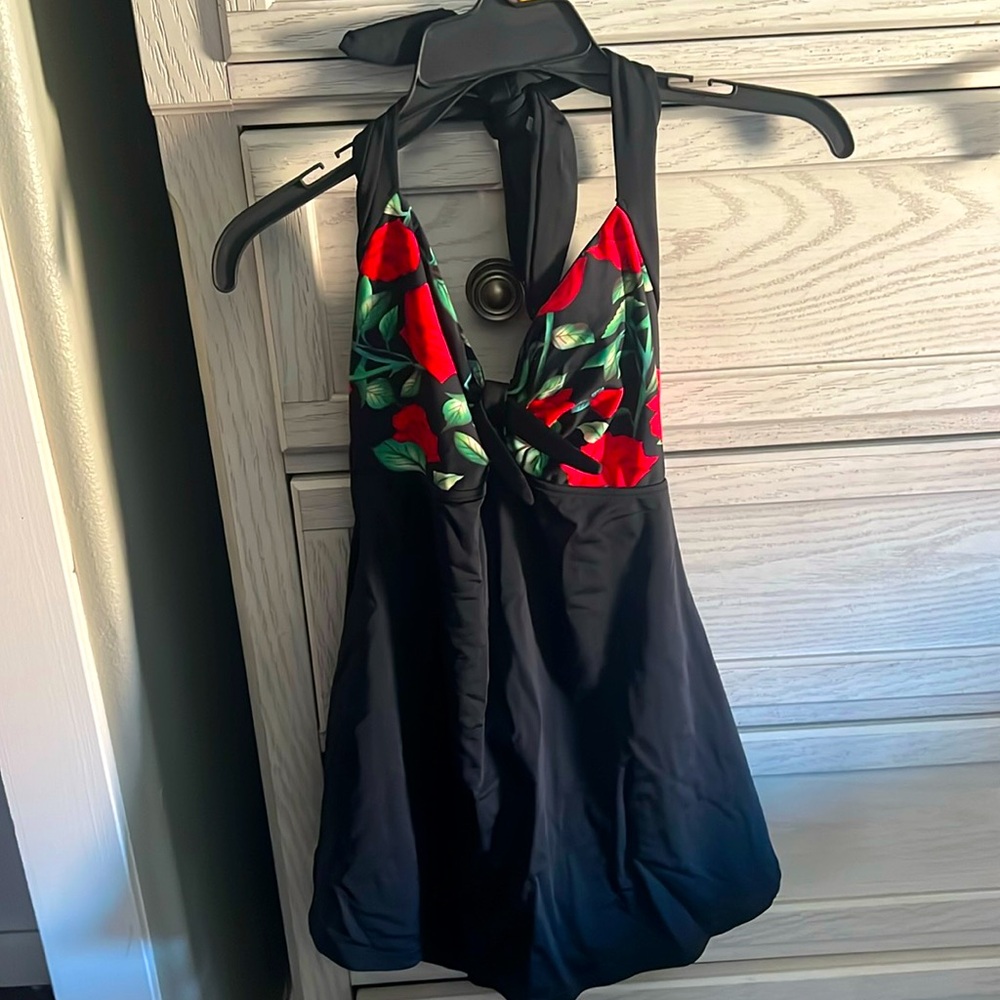 Brand Coco ship/vintage, bathing suit size large/10.